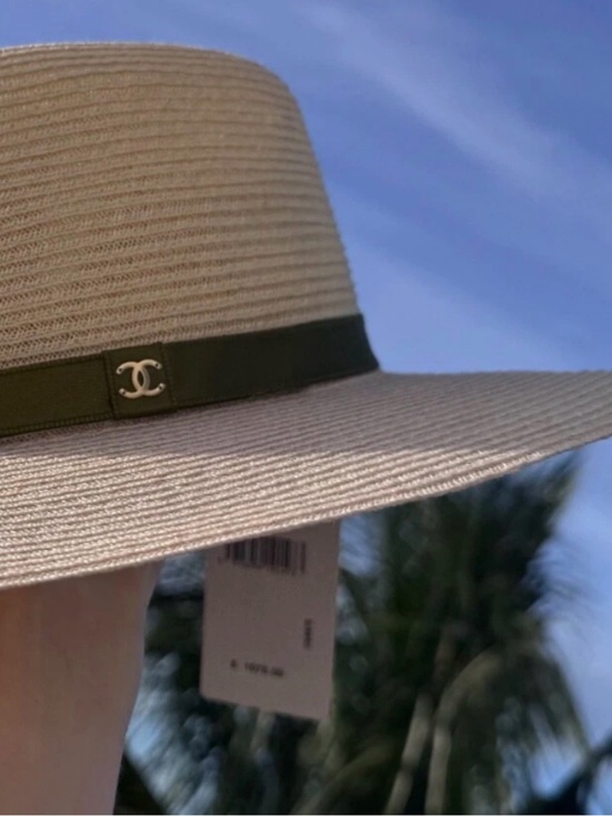 CHANEL Accessories - CHANEL Cream Hat with Green Band